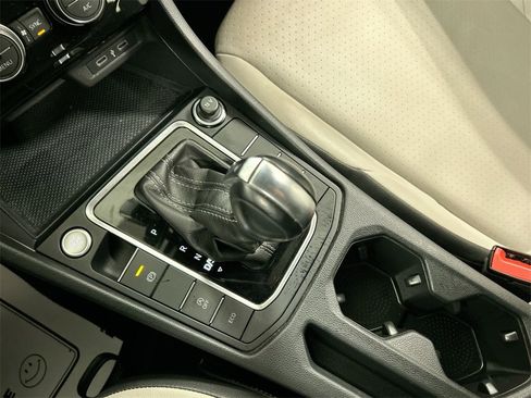 Used 2021 Volkswagen Jetta R-Line image 17