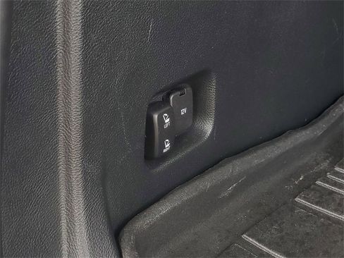 Certified 2018 Ford Edge Sport w/ Equipment Group 401A image 10