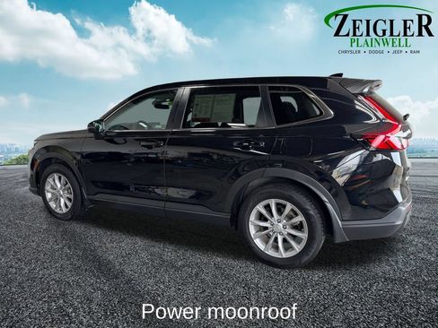 Used 2023 Honda CR-V EX-L image 3