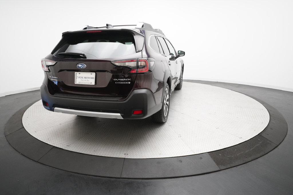 Certified 2024 Subaru Outback Touring XT AWD/4WD image 13
