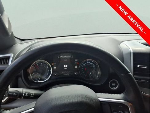 Used 2022 RAM 1500 Big Horn AWD/4WD image 32