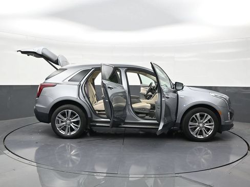 Used 2024 Cadillac XT5 Premium Luxury FWD image 30