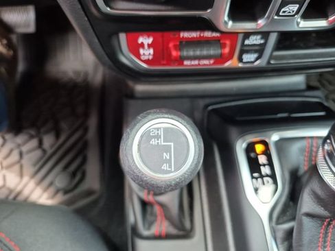 Used 2023 Jeep Gladiator Rubicon w/ Cold Weather Group AWD/4WD image 24