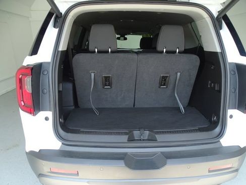 Certified 2023 GMC Acadia AT4 AWD/4WD image 21