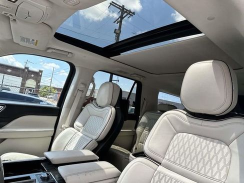 Used 2020 Lincoln Navigator L Black Label w/ Cargo Convenience Package AWD/4WD image 14