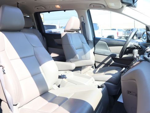 Used 2017 Honda Odyssey Touring Elite image 30
