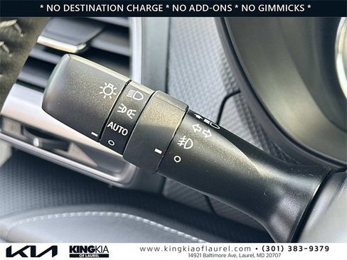 Used 2022 Subaru Forester Touring image 11