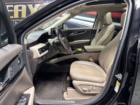 Used 2021 Lincoln Nautilus Reserve w/ Equipment Group 201A AWD/4WD image 4