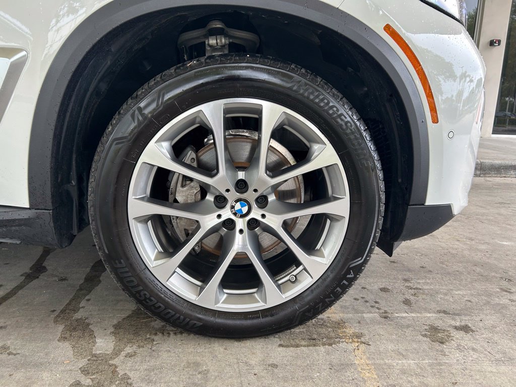 Used 2026 BMW X5 xDrive40i w/ Premium Package AWD/4WD image 23
