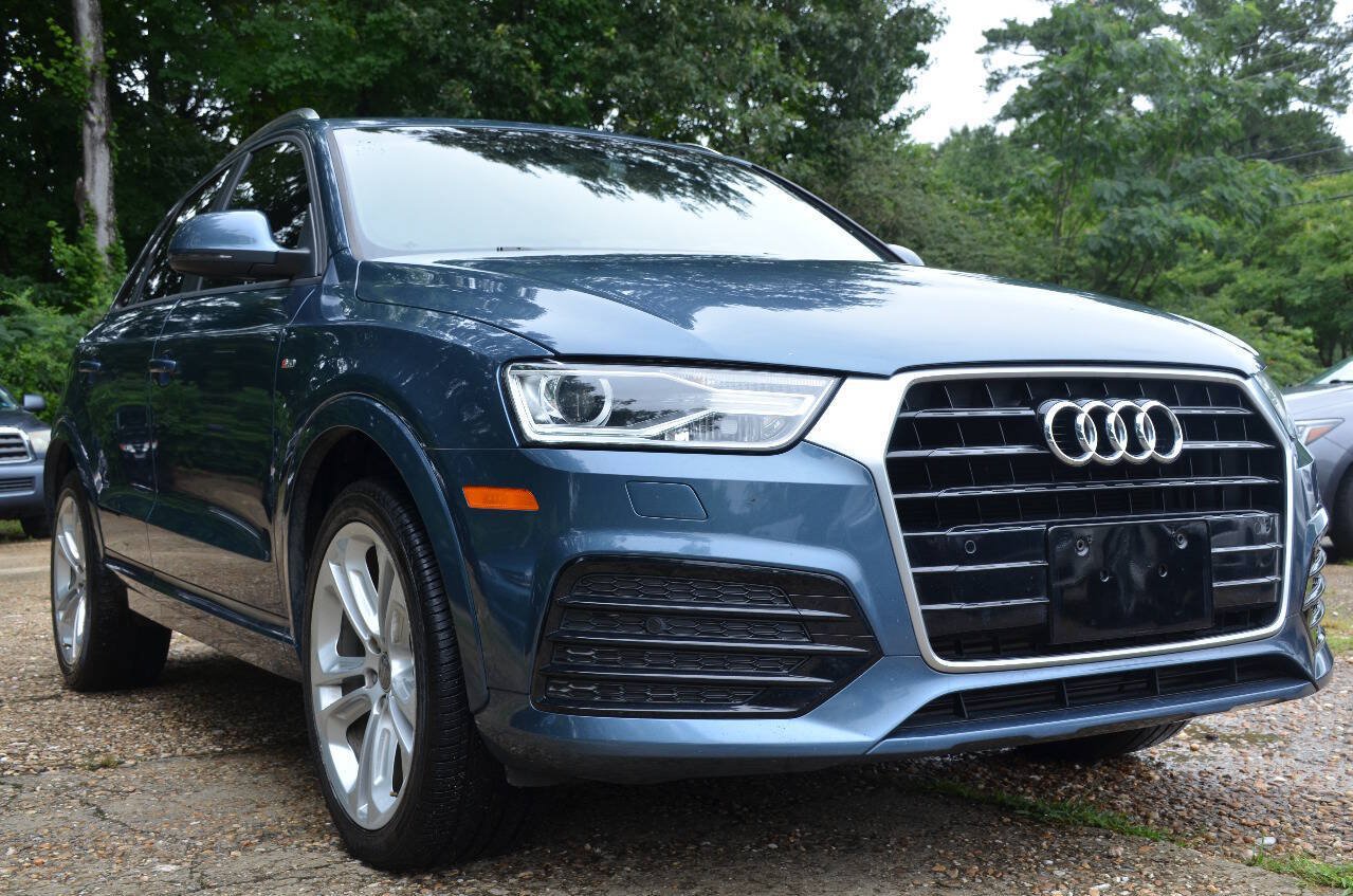 Used 2018 Audi Q3 2.0T Premium w/ Convenience Package FWD image 3