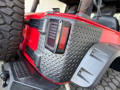 Used 2013 Jeep Wrangler Sport image 13