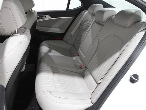 Certified 2022 Genesis G70 2.0T w/ Prestige Package AWD/4WD image 21