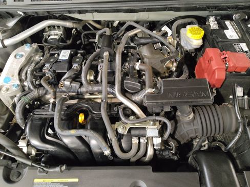 Used 2024 Nissan Sentra S FWD image 30