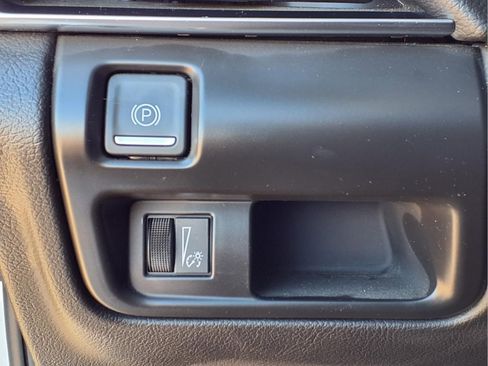 Used 2022 Cadillac CT5 Luxury w/ Sun And Sound Package image 17