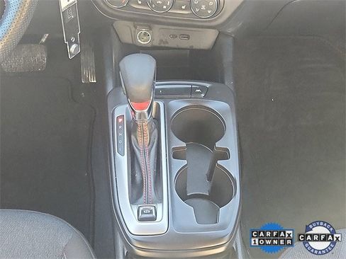 Used 2024 Chevrolet Trax RS image 17