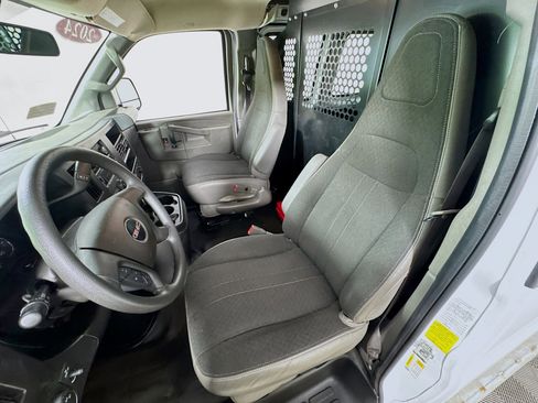 Used 2024 GMC Savana 2500 w/ Driver Convenience Package RWD image 12