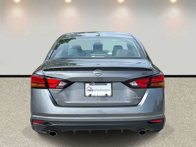 Used 2024 Nissan Altima 2.5 SR w/ SR Premium Package AWD/4WD image 6