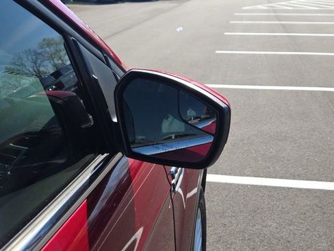 Used 2018 Ford Escape SE image 6