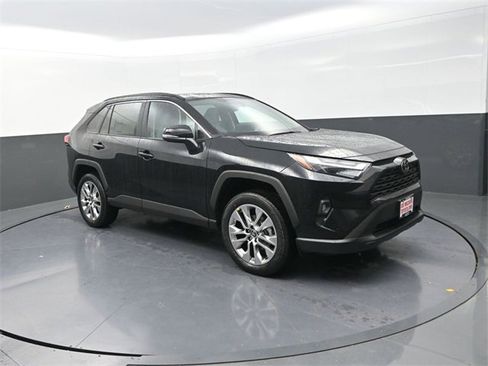 New 2025 Toyota RAV4 XLE Premium image 9