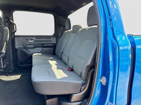 Used 2022 RAM 1500 Big Horn AWD/4WD image 22