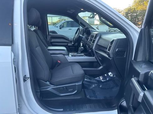 Used 2020 Ford F150 XLT w/ Equipment Group 302A Luxury AWD/4WD image 41