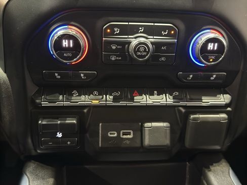 Used 2021 Chevrolet Silverado 1500 RST w/ Convenience Package II image 34