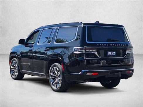 Used 2022 Jeep Grand Wagoneer Series III AWD/4WD image 7