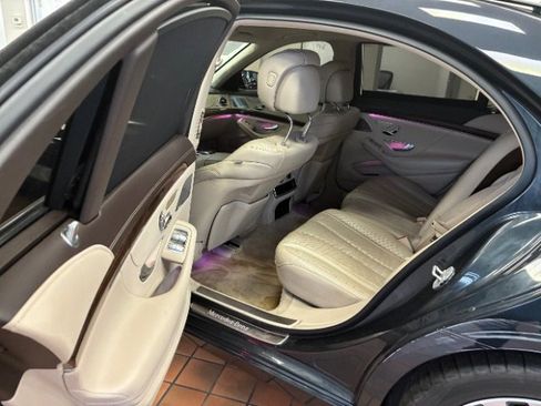 Used 2017 Mercedes-Benz S 550 4MATIC image 28