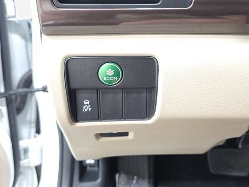 Used 2017 Honda Accord EX-L image 26