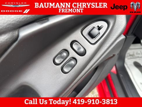 Used 2003 Ford Mustang GT RWD image 11