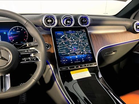 New 2026 Mercedes-Benz GLC 300 4MATIC image 8