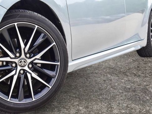 Used 2023 Toyota Camry SE image 5