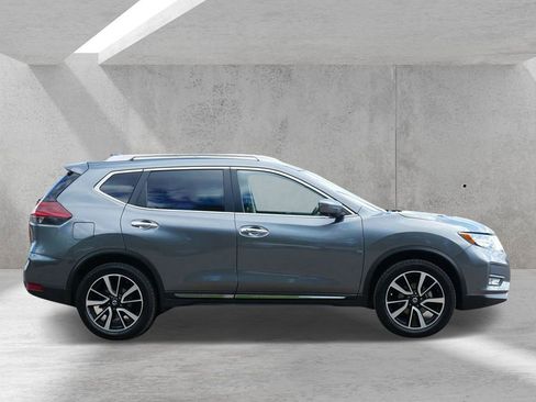Used 2018 Nissan Rogue SL w/ Premium Package AWD/4WD image 2