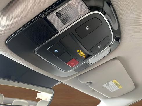 Certified 2025 Hyundai Sonata SEL AWD/4WD image 19