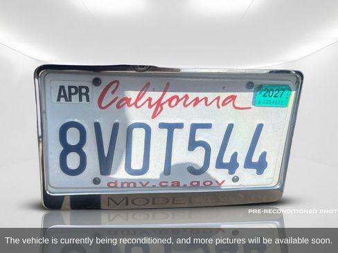 Used 2021 Tesla Model Y Long Range AWD/4WD image 9