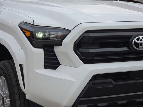 New 2026 Toyota Tacoma SR image 10