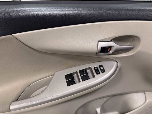 Used 2012 Toyota Corolla LE image 15