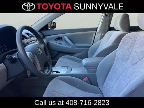 Used 2011 Toyota Camry LE w/ LE Extra-Value Pkg FWD image 14