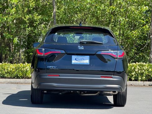 Certified 2024 Honda HR-V LX image 17