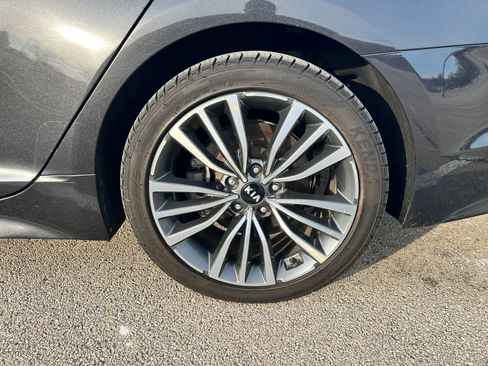 Used 2019 Kia Stinger image 6