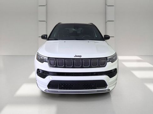 Used 2022 Jeep Compass High Altitude AWD/4WD image 3
