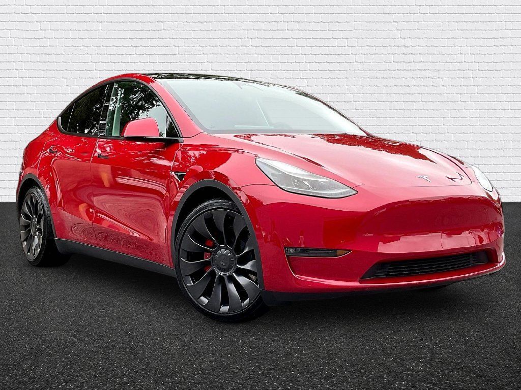 Used 2023 Tesla Model Y Performance AWD/4WD image 3