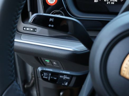 New 2026 Porsche Cayenne S image 36