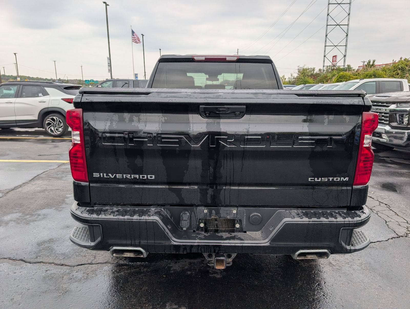 Used 2022 Chevrolet Silverado 1500 Custom Trail Boss AWD/4WD image 7