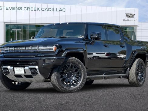 Used 2025 GMC Hummer EV 3X w/ LPO, Dark Essentials Package image 7