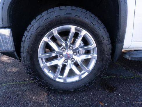 Used 2022 GMC Sierra 1500 SLT w/ SLT Premium Package image 39