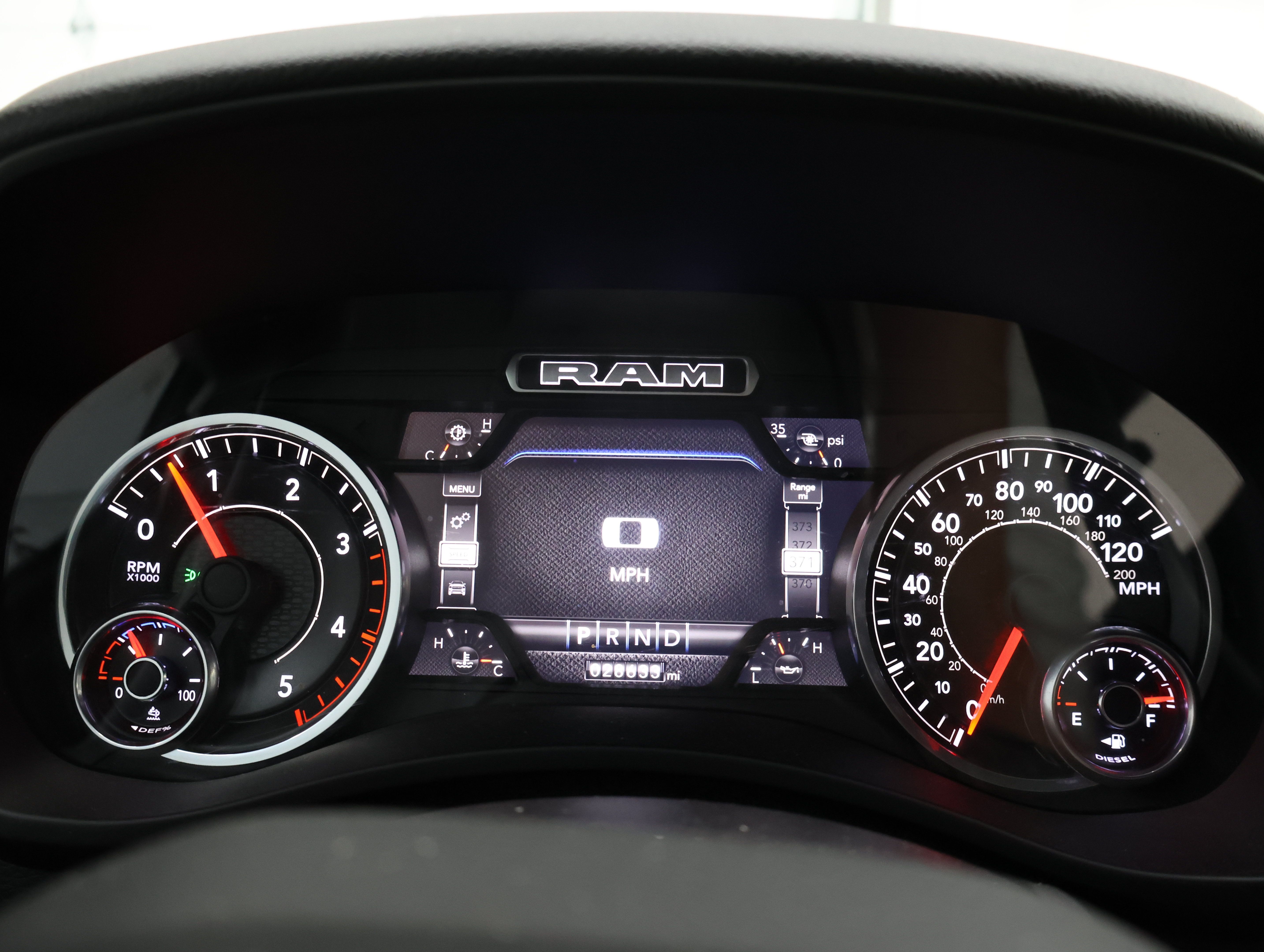 Used 2022 RAM 2500 Big Horn w/ Night Edition AWD/4WD image 10
