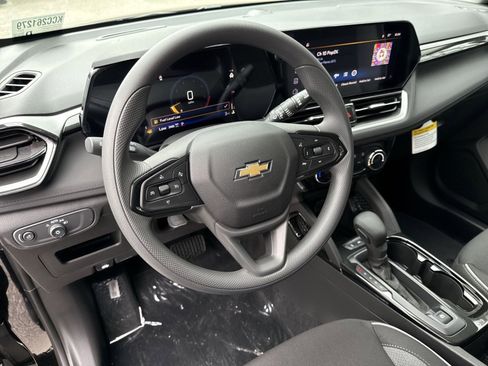 New 2026 Chevrolet TrailBlazer LT w/ Driver Confidence Package image 11