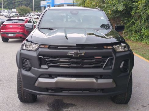 New 2026 Chevrolet Colorado Trail Boss AWD/4WD image 9