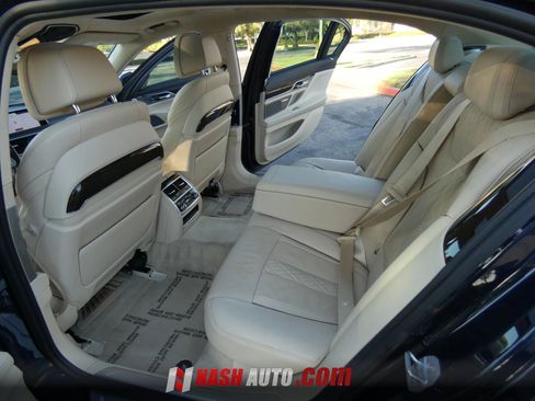 Used 2016 BMW 750i xDrive AWD/4WD image 52